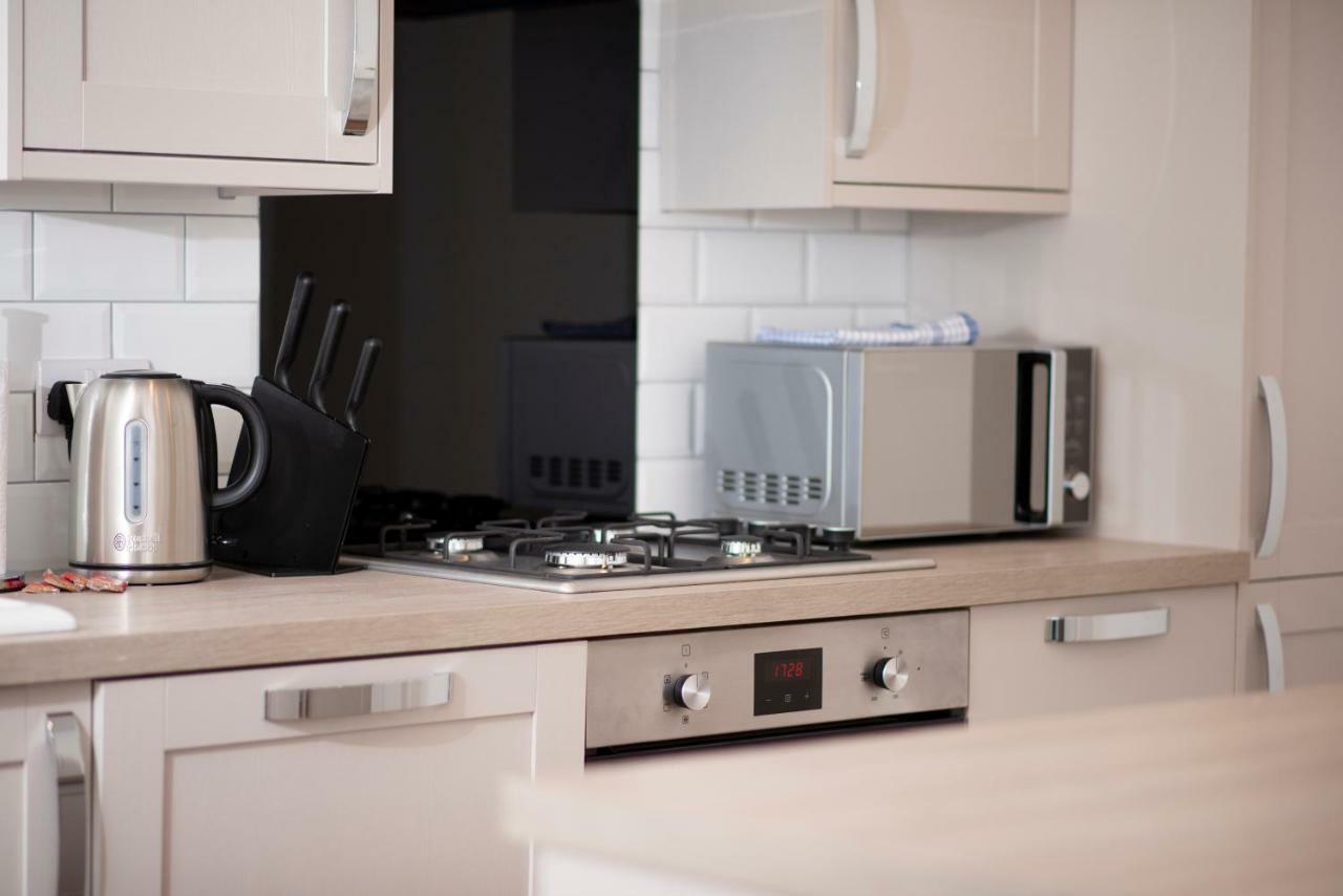 Flat A - Spacious Ground Floor, 1 Bedroom Apartment In Central Southsea, Portsmouth Exterior photo