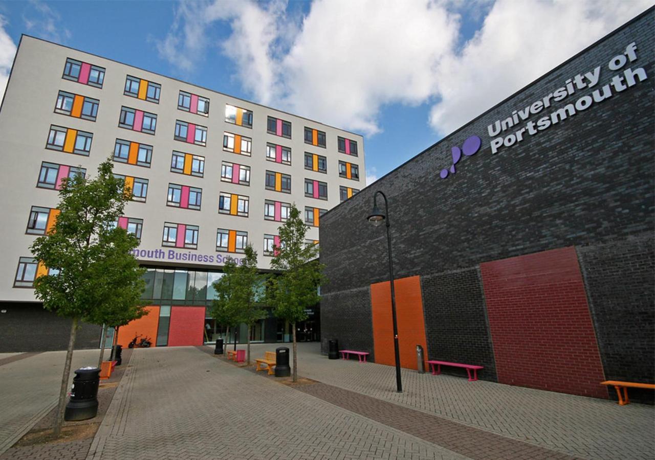 Flat A - Spacious Ground Floor, 1 Bedroom Apartment In Central Southsea, Portsmouth Exterior photo